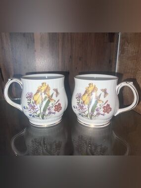 Fine Bone China Teacups